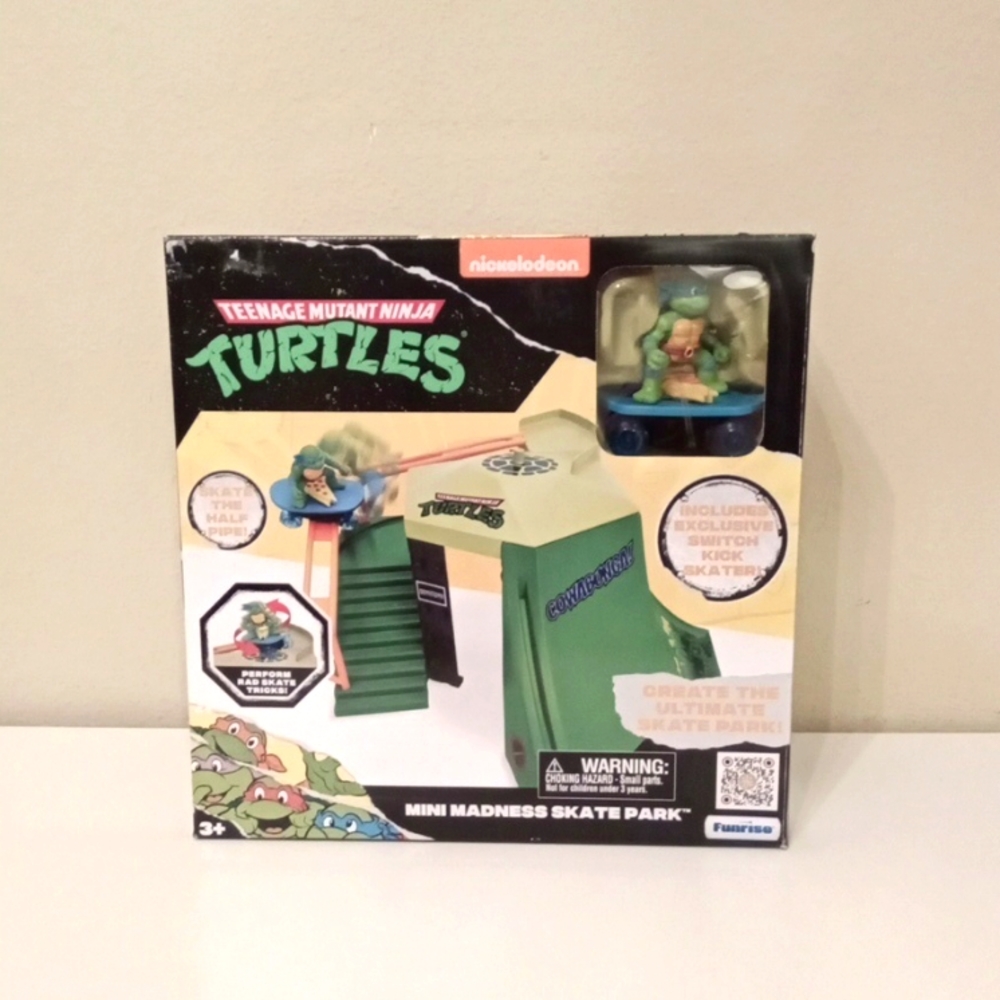 NWT Teenage Mutant Ninja Turtles Mini Madness Skate Park